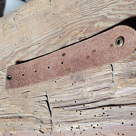 Embroidered Leather Cuff Bracelet - Picture 9 of 10